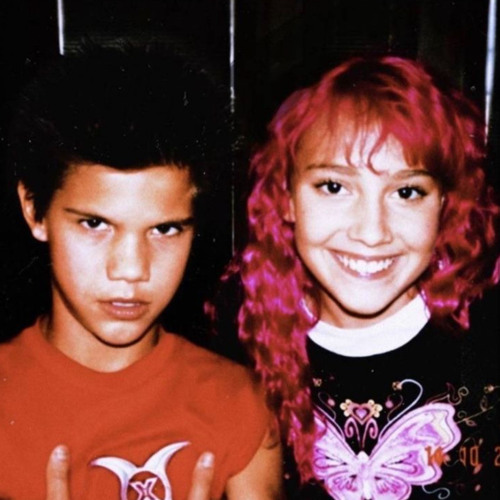 Lights (Ft. Real1flyyn) [Rx.Crash]