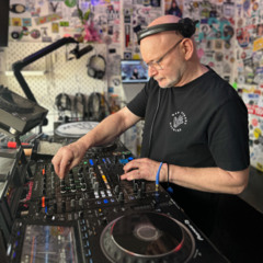 Shit Robot DFA @ The Lot Radio 04-15-2025