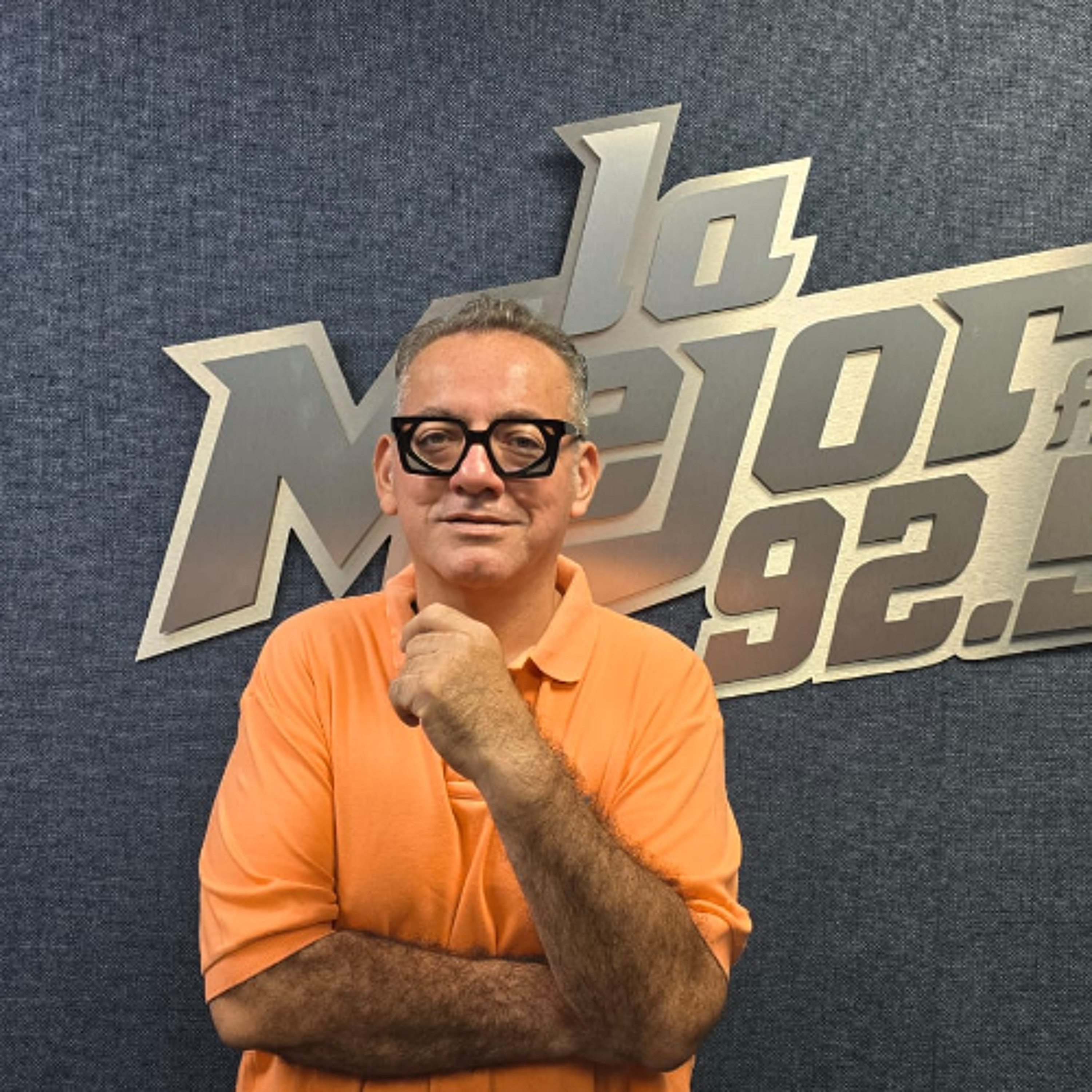 Instagram, OnlyFans y la prostitución. Comentamos el artículo Tribuna del Dr. José Luis García. episode artwork