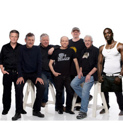 Akon - Smack That ft. Eminem (Prod by Kaveret)