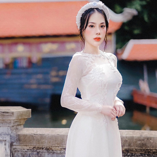 Chỉ muốn bên em lúc này