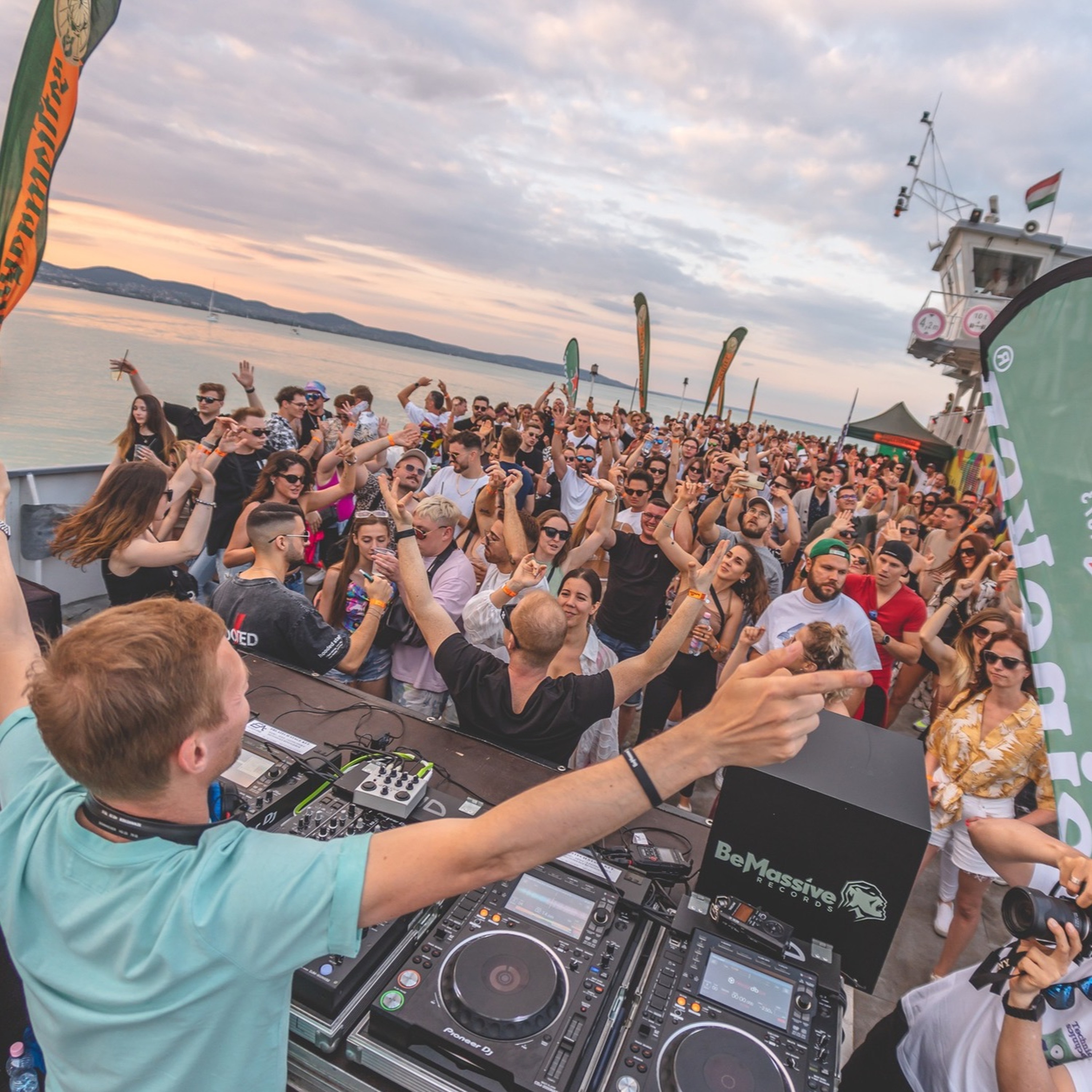 Lenny Lenoks X KOMP Daytime Boat Party X 20230603 episode artwork