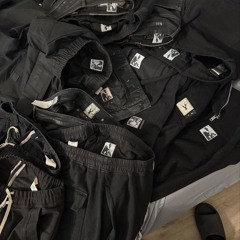 DRESS LIKE ME