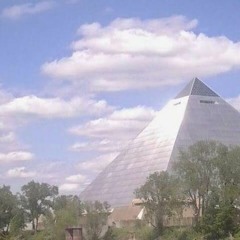 pyramid (w/skiwellz)