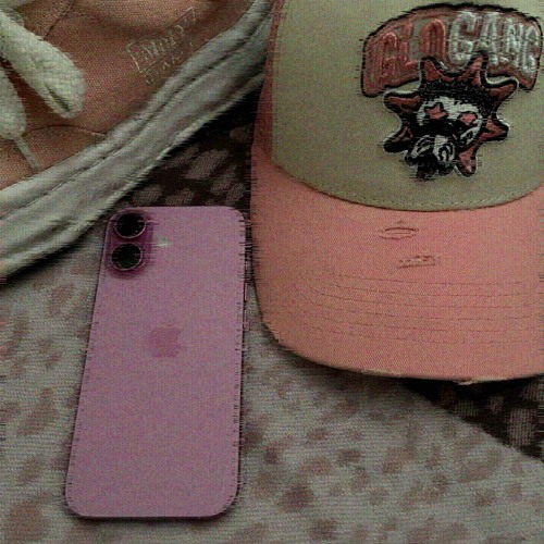 ピンクのiPhone📲