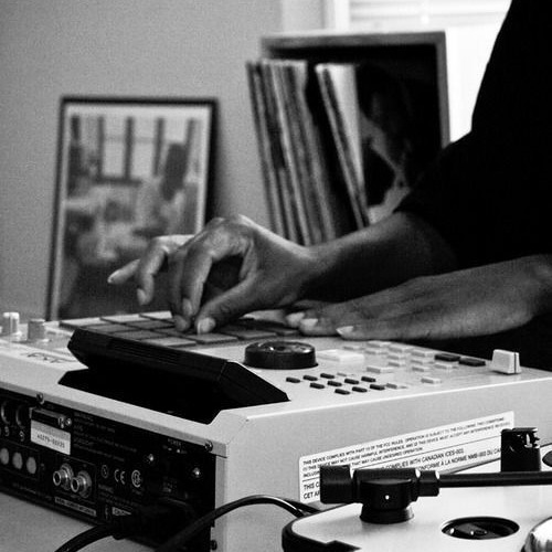My Brain Is a Sampler, My Soul Is a Loop - Soulful Hip Hop Instrumental Beat