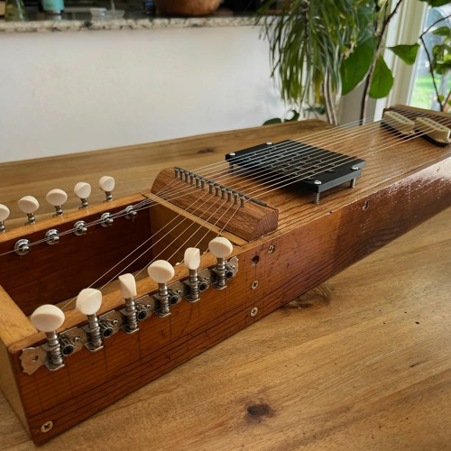 String Armonica with Custom Omnichord Style Controller