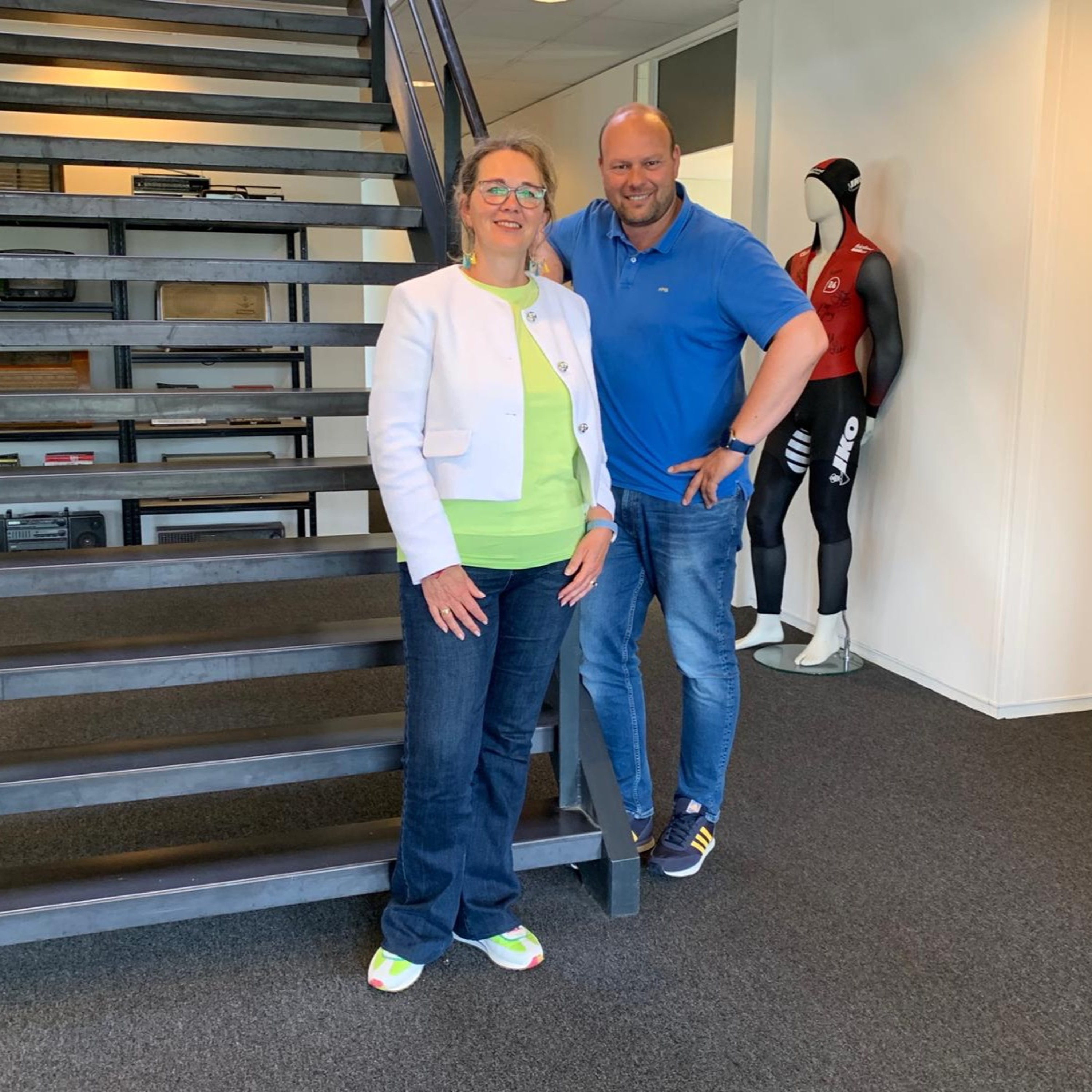 Emoties op het werk, wat doe je er mee? - Business Update 31 mei 2024 episode artwork