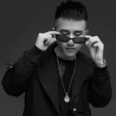 EM BEN AI ROI HD x VKEY REMIX I Công Tú
