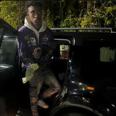 Lil Black - Scrams & Guns