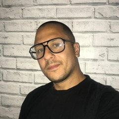 Thoughts In Motion .1        'Finding Perspective'