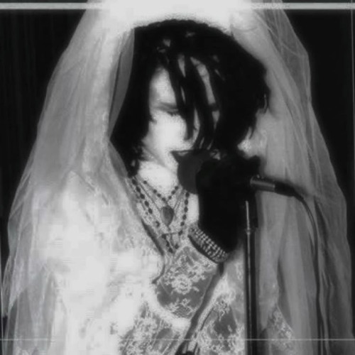 bride to be (kilolit)