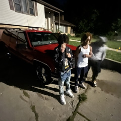 Red Benz/Bruce Willis @nse_tay