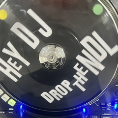 DRU HILL-SLEEPING IN MY BED VS NEXT-TOO CLOSE  (shy boy steve remix)