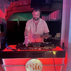 Wisey-Bouncy Techno mix.wav