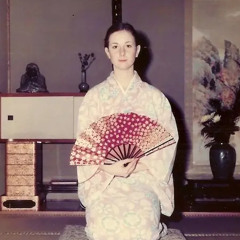 Bring that body close to me