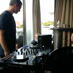 Gareth Lloyd Live from Singapore Classics Set May-2020 WorzLindz#10