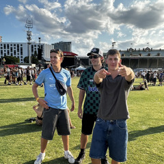 Double Drop x Gucci Flip Flops (Mashup)