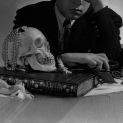 The Mirror of dead Souls, 1942.