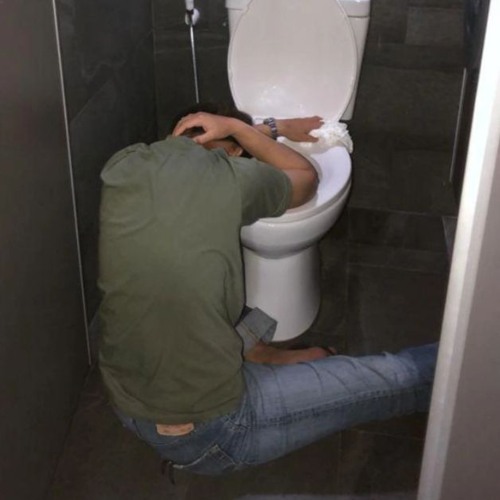 • KETUA FCS INGIN MAIN LAYANG MELAYANG •