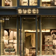 MDE Tae - Gucci Store (20PrettyHusky)