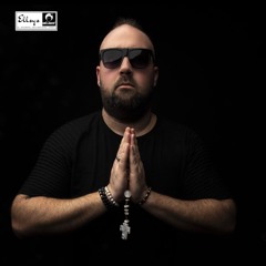 Insane RMX NmK Ft Yade Lauren