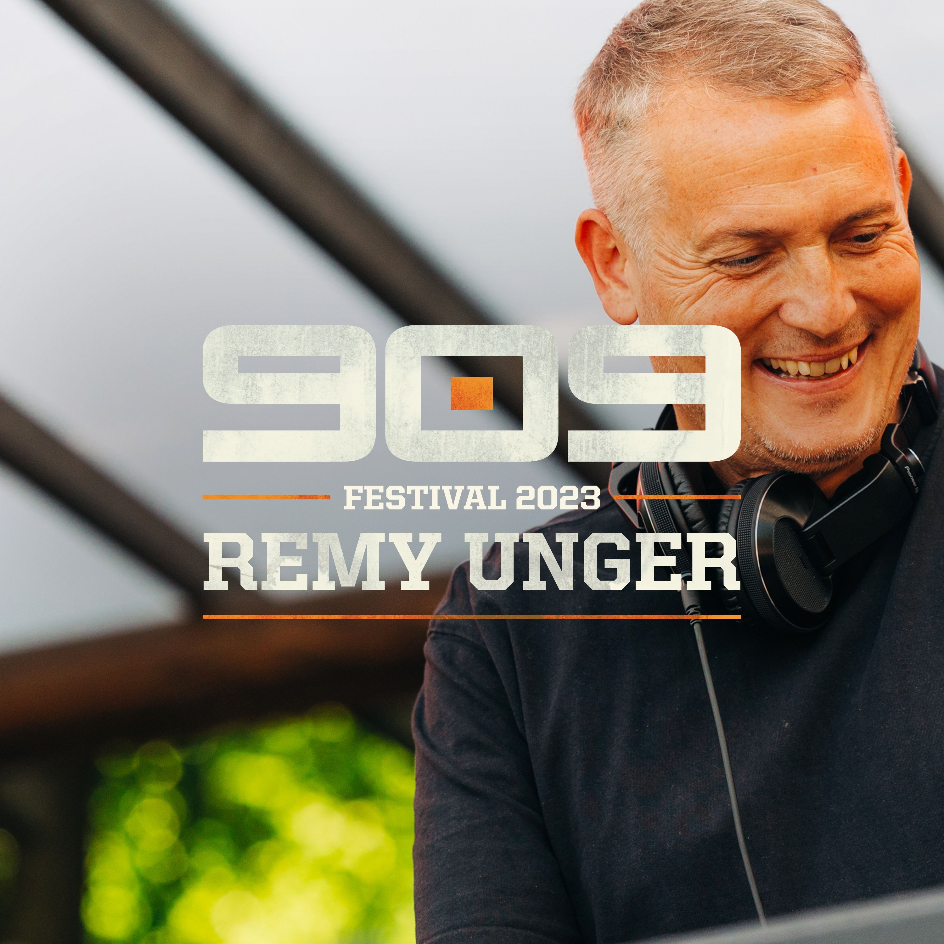 Live from 909 Festival