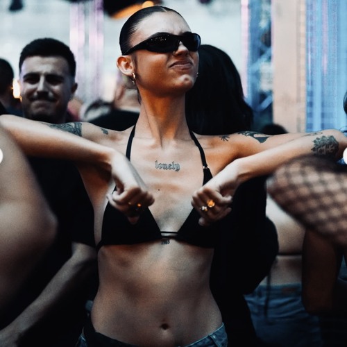 BOILER ROOM RAVE EP4     (live mix by ash castro april 2025)