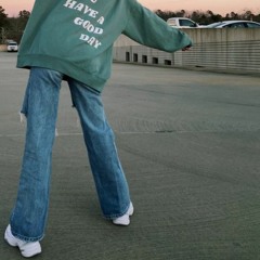 oversized hoodie