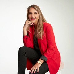 Karina Suárez, primera gerenta general de Avon: “todavía es super difícil compatibilizar los roles”