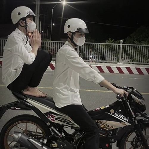 CHUNG TA LA ANH EM  X  TAO DI KIEM MAY KHAP NOI ( SOWN )