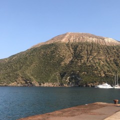 Sicilia, Isola Di Vulcano / Inside The Ship