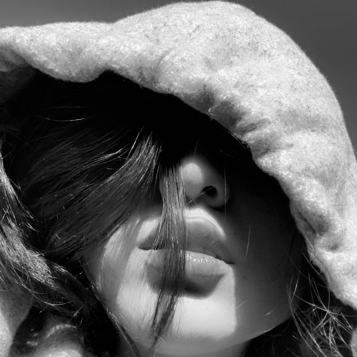 صوروني الناس اغني وانا من الداخل مجروح! سعد الفهد