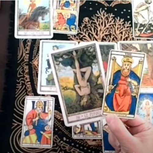 Avenir et bouleversements en France - Tirage tarot voyance