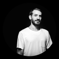 PREMIERE: Ale Russo - Mirror (Original Mix)[Dream Culture]