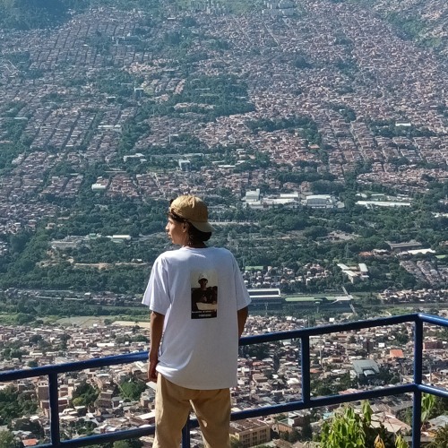 ALGO DIFERENTE SET PARA MIS AMIGOS