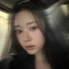 "아프게도 하지만 너의 모든 것이 물들어"