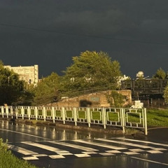 crackwave - w letnią noc przyszła burza, przeżyliśmy ją i potem uciekła (nie kłade się spać) (storm)