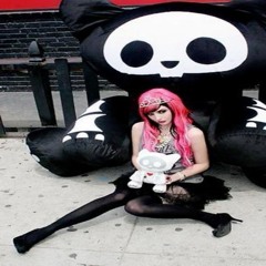 SKELANIMAL GIRLL with graveslvtt & asht0nn