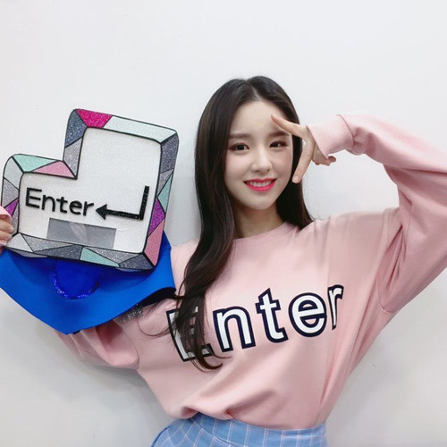 heejin officially missing you