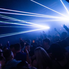 01 Xmas Mix - Iwan Chinnock