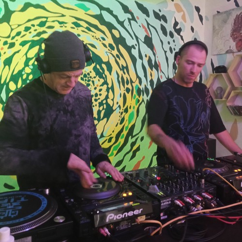 ZVEZDA BETA & ROLAND HANDRICK | RadiOzora NYE Marathon 2020 | 31/12/2020