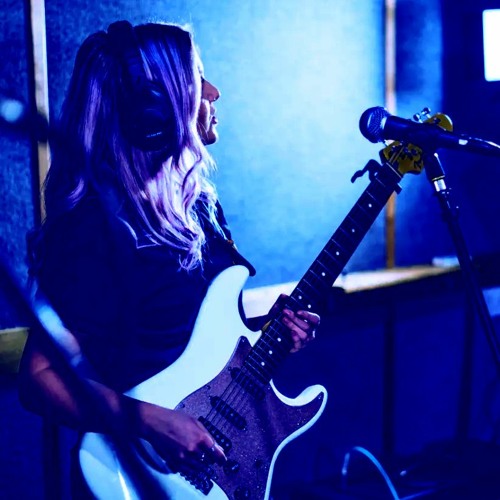 Glow (Lianne Kaye - Glow Production Remix Contest 2023)