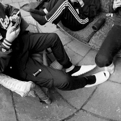 MOISES & KARIMUN – SOMEWHERE IN AMSTERDAM 6AM