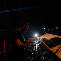Paul Thomas Presents UV Radio 190