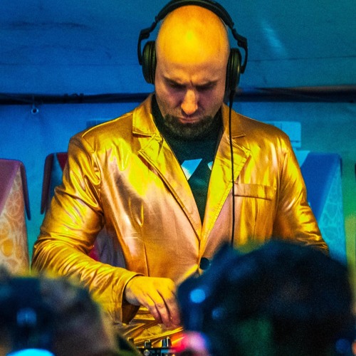 Luminescence 037 - Cubozoa - Live from Decadence 2021