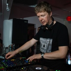 JOHN DIGWEED live in Beirut,  28.2.2004