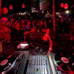 Julio Bolivar @ Coucool 2025 - Vinyl Only
