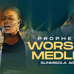 SUNMISOLA LIVE/ PROPHETIC WORSHIP MEDLEY