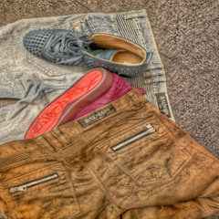 louboutinn  llgguod  x aloe 20 @oxxinx